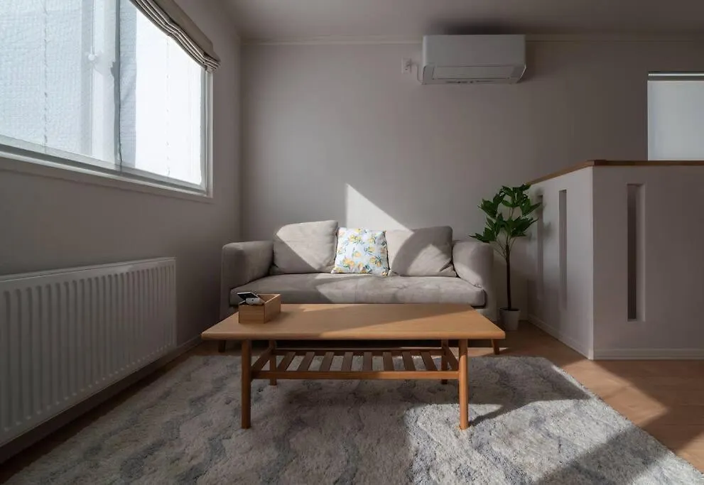 Villa 新屋 札幌市中心薄野車程5分 廁所x2 浴室x1 可停車2台 高速wi-Fi 對街超商